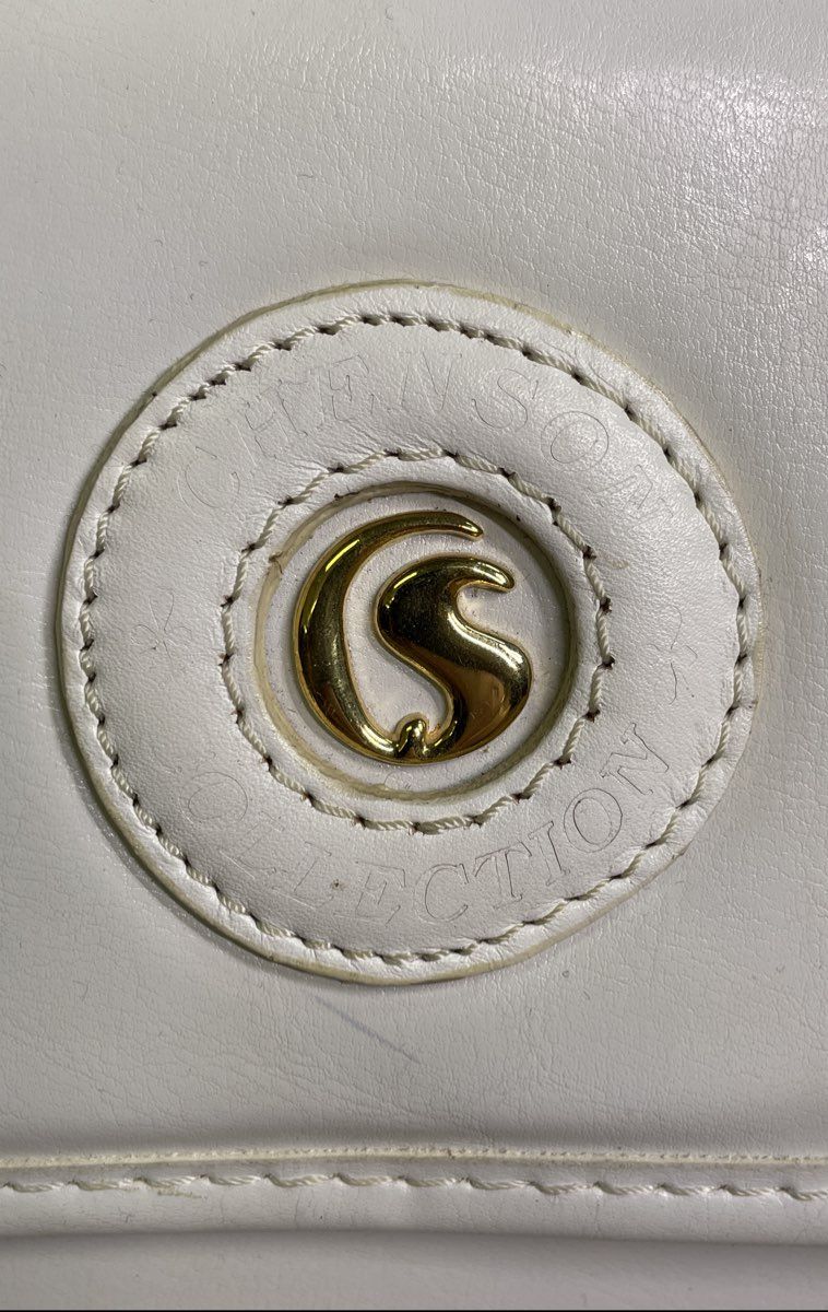 Chenson Collection White Faux Leather Crossbody Satchel Bag Gold Tone Hardware