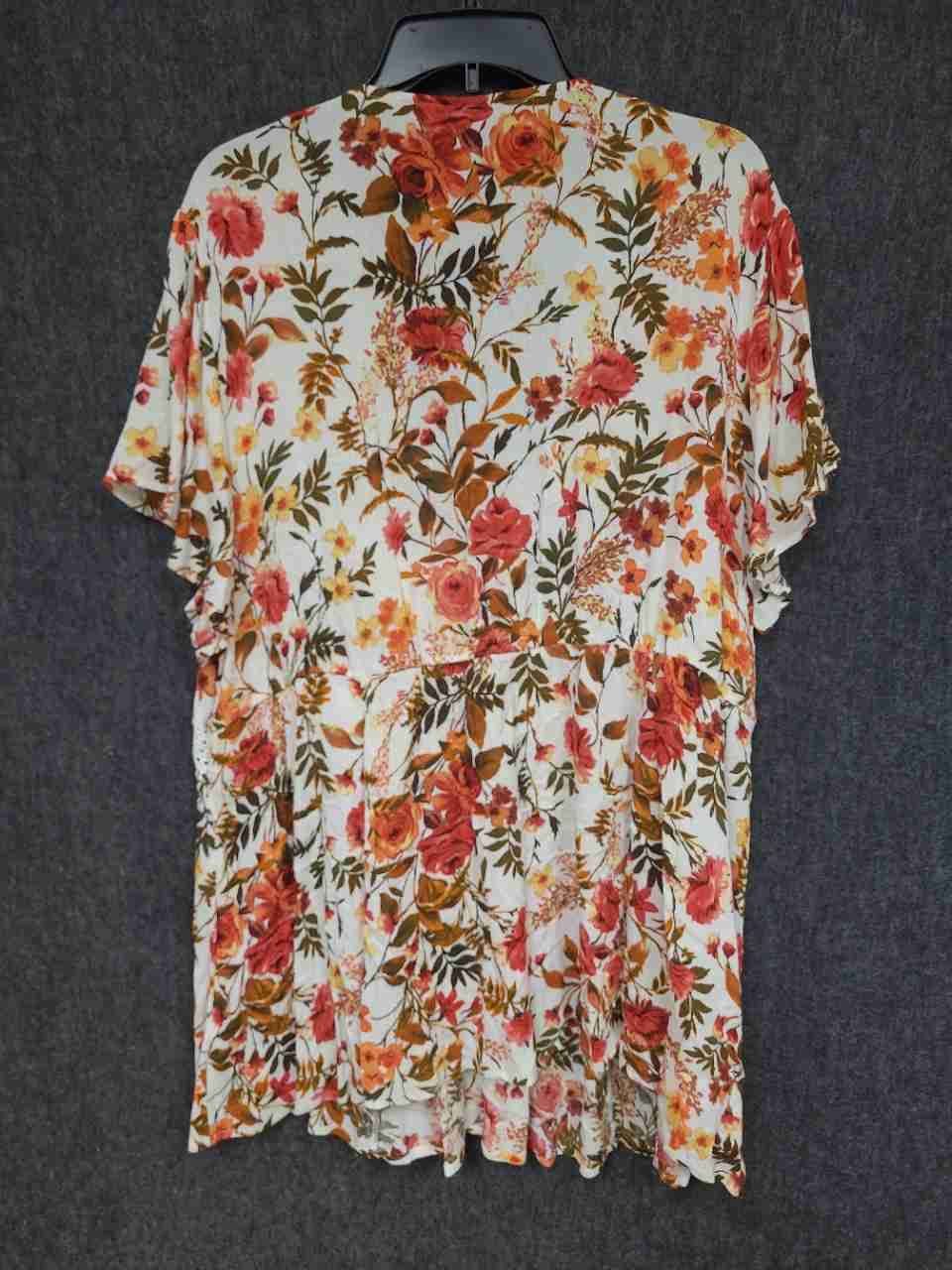 Torrid Women's White Floral Crinkle Gauze Lace Up Crochet Trim Blouse NWT Sz 3X