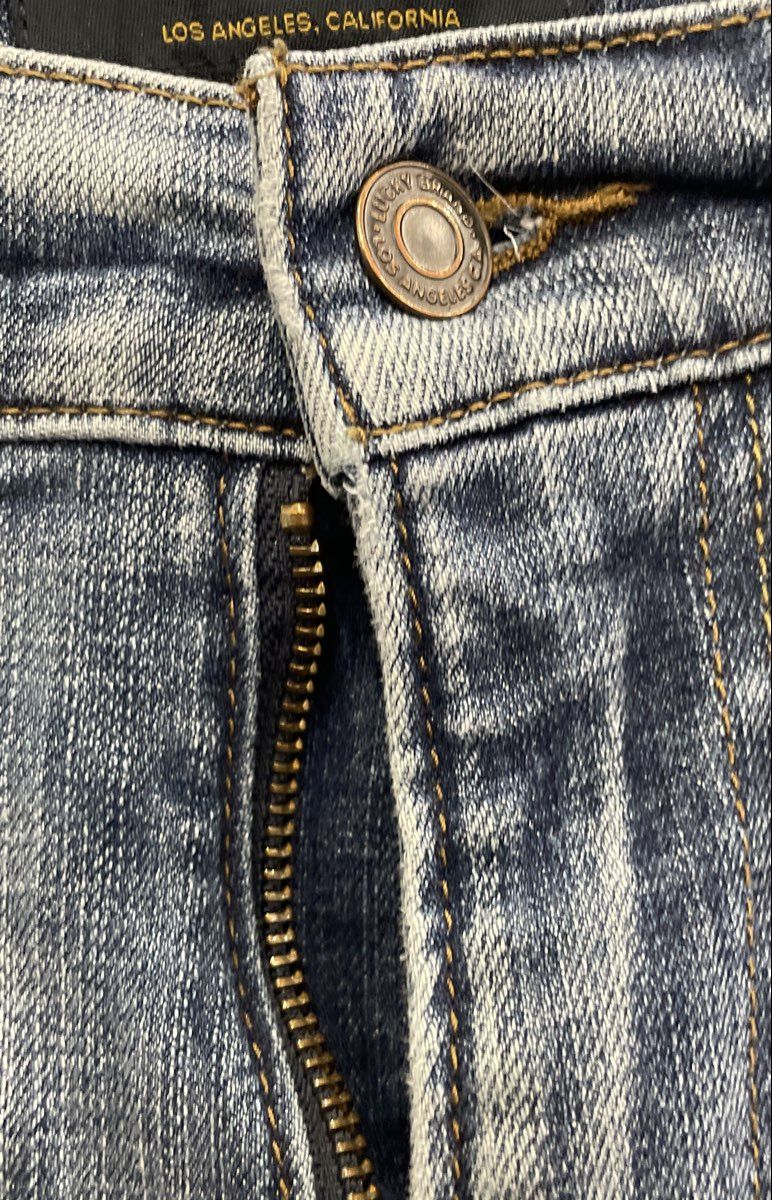 Lucky Brand Men's Blue Light Wash Stretch Denim Five Pocket Jeans Sz 33x32