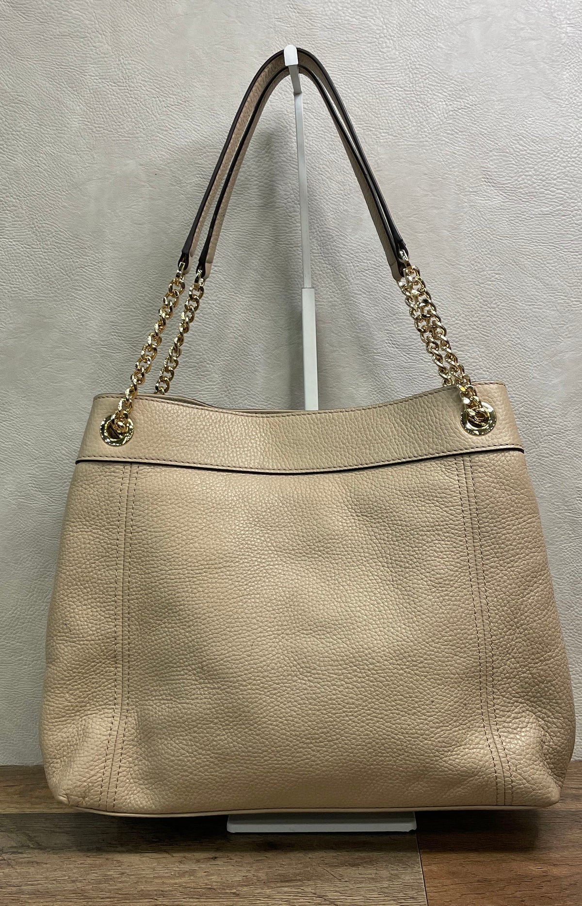 Michael Kors Beige Pebbled Leather Tote Bag Gold Chain Shoulder Strap