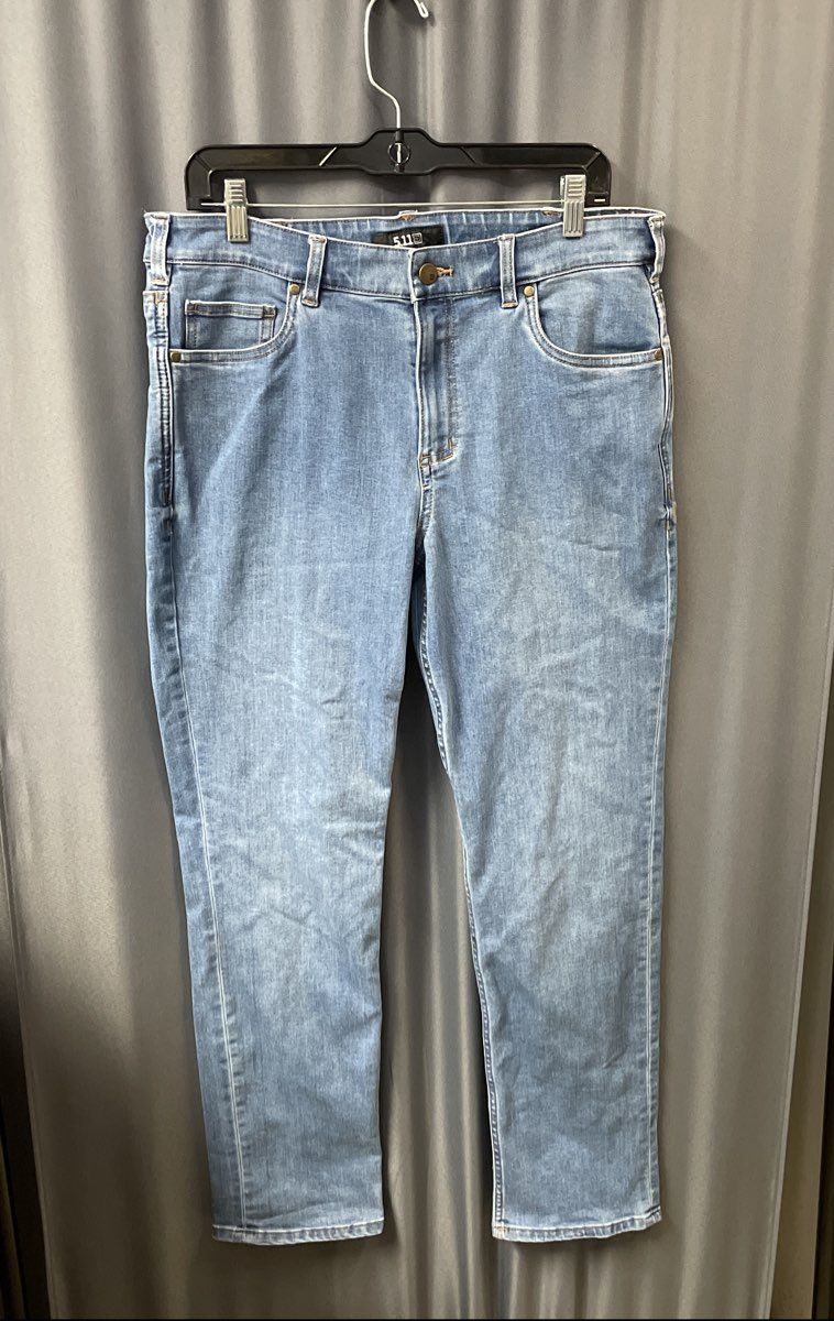 5.11 Tactical Women's Defender-Flex Jeans Light Wash Blue Sz 12 Regular