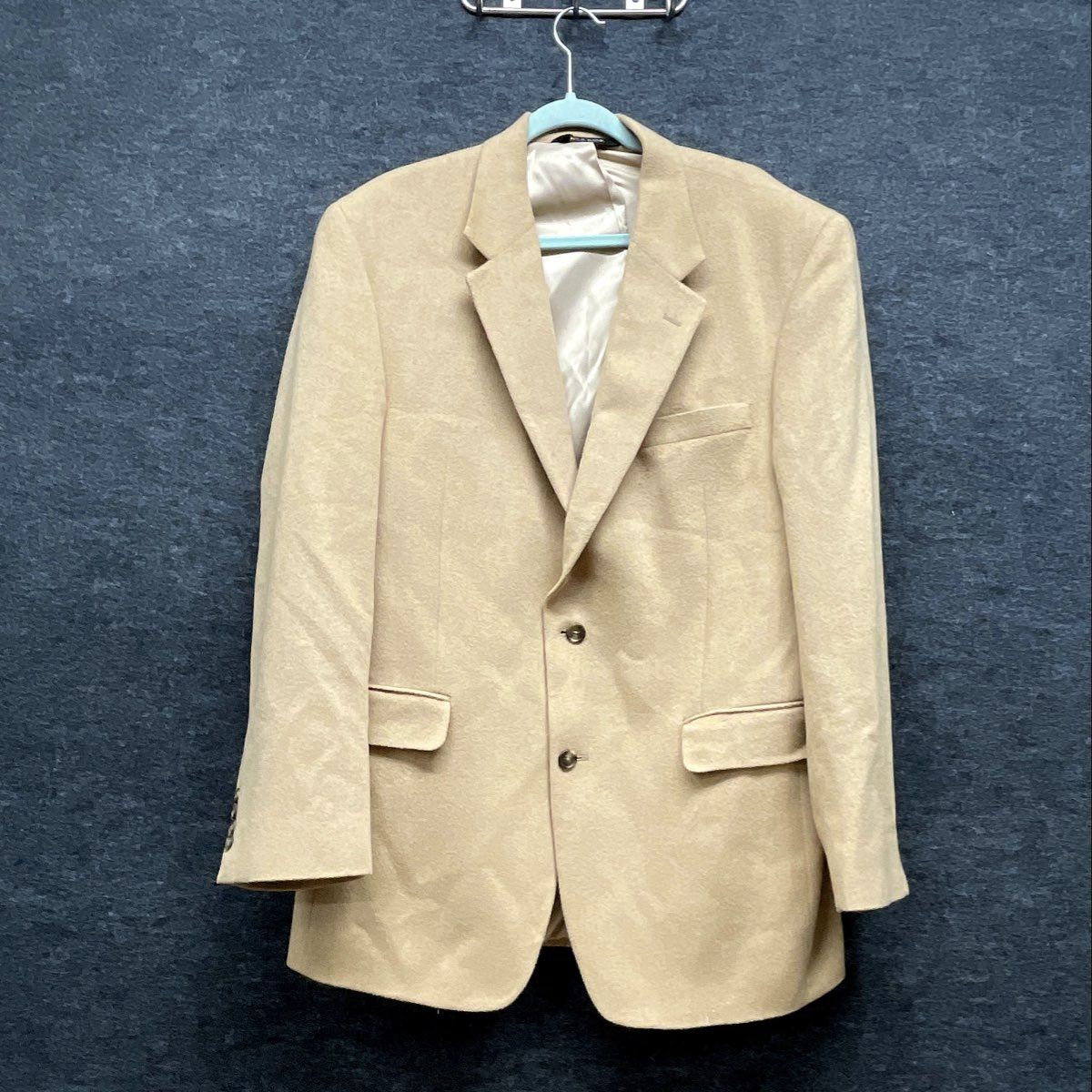 Jos. A. Bank Men's Tan 2-Button Sport Coat Blazer Lined Notch Lapel Beige