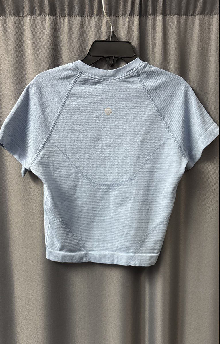 Lot of 2 Lululemon Women's Swiftly Tech Cropped T-Shirts Blue Green Sz XXS