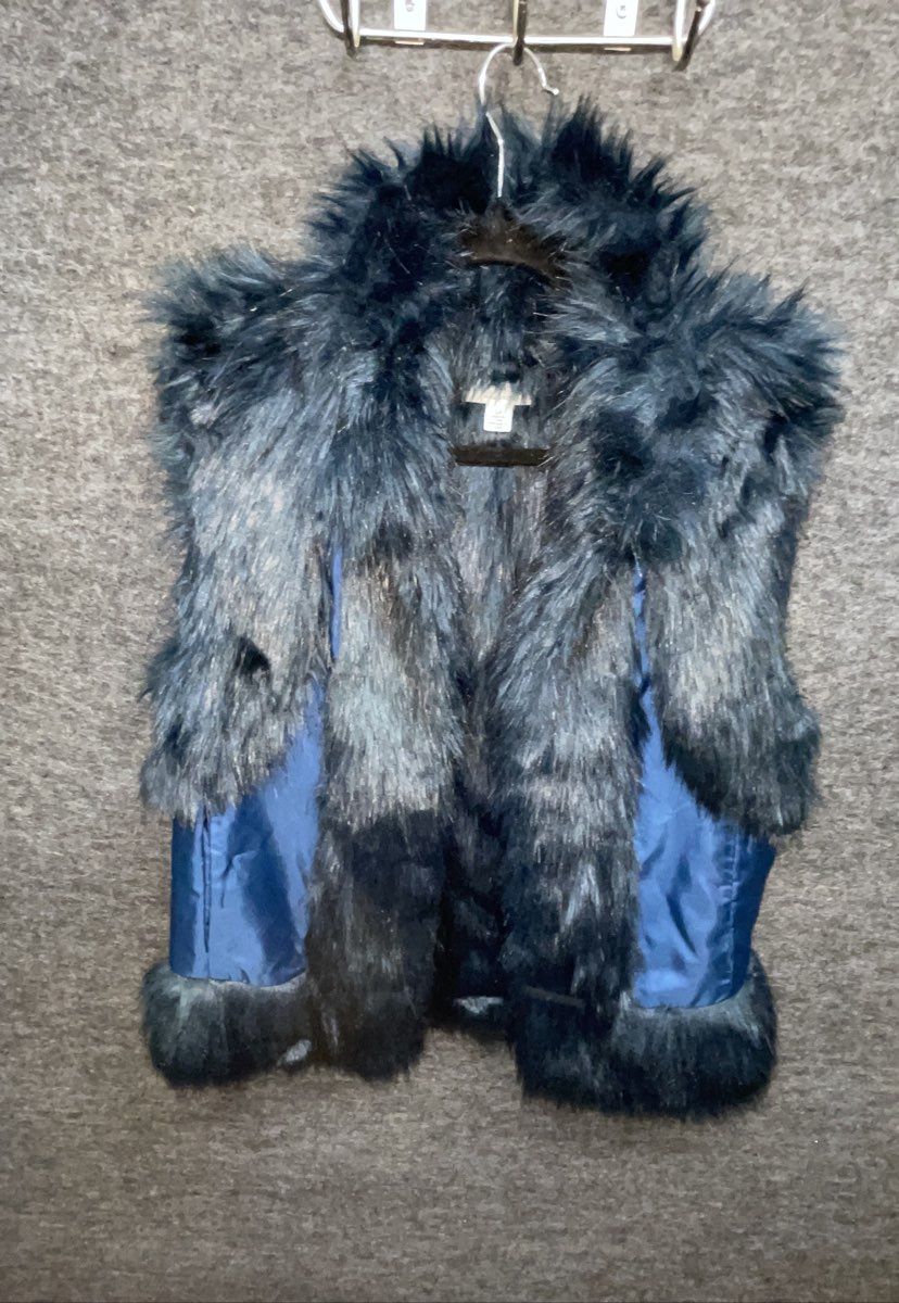 Halston Women's Blue Faux Fur Shaggy Sleeveless Vest Size M