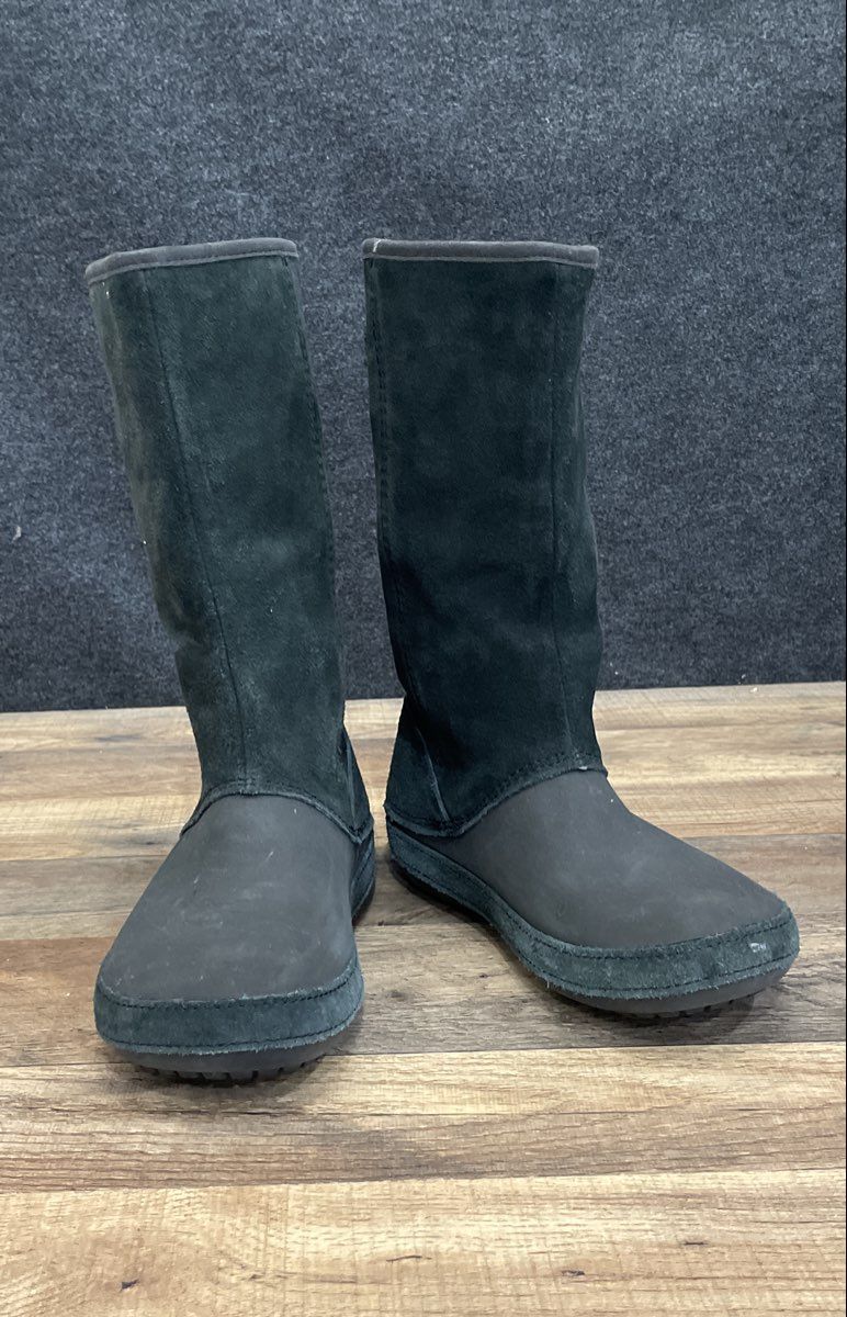 Crocs Modessa Suede Black Tall Faux Fur Lined Boots Women's Size 8