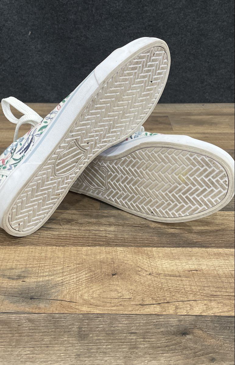 K-Swiss Kaysen Low White Floral Flamingo Print Canvas Sneakers Women's Size 11