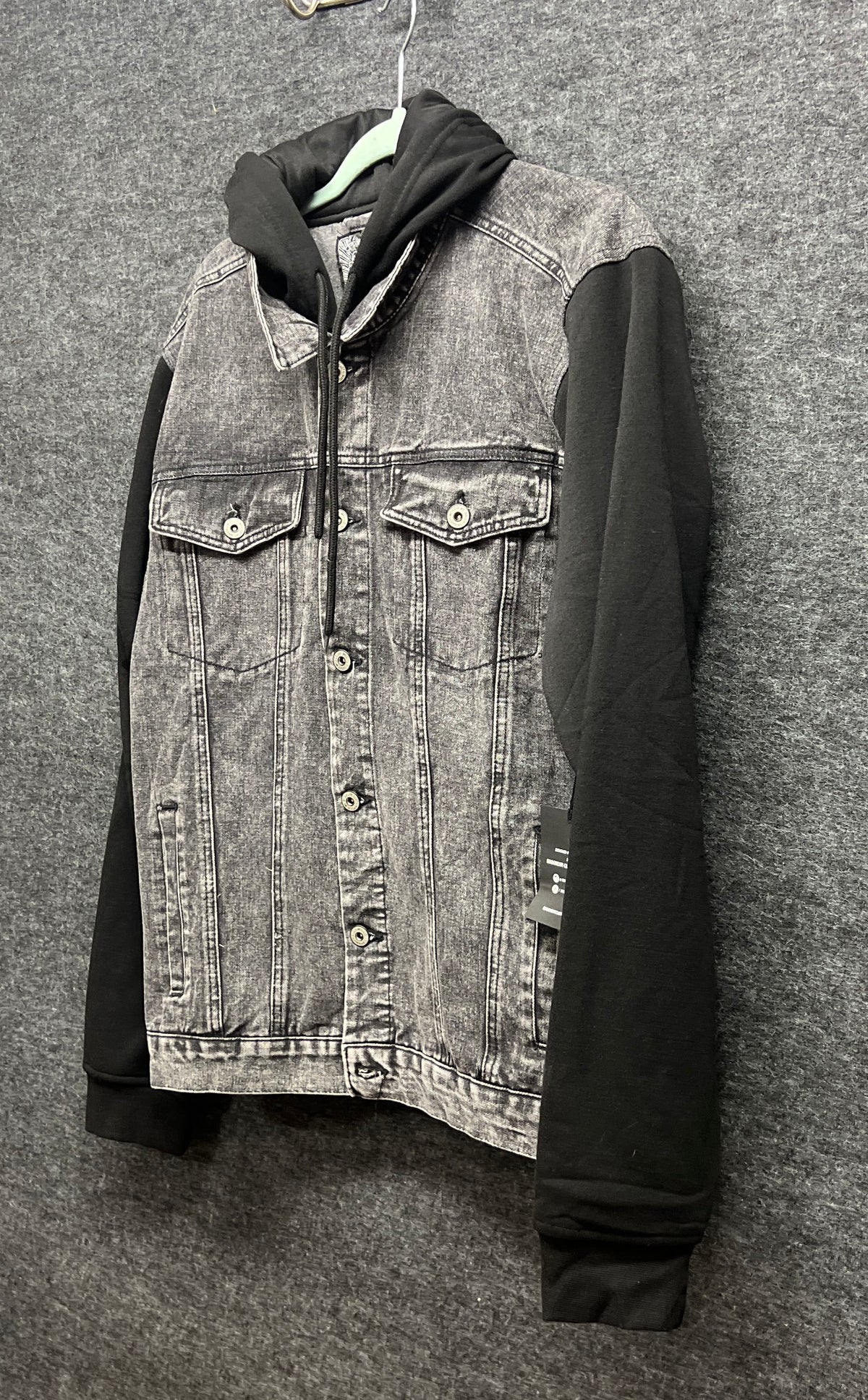 Brooklyn Cloth Men's Grey Acid Wash Hooded Denim Jacket Black Sleeves Sz XL NWT