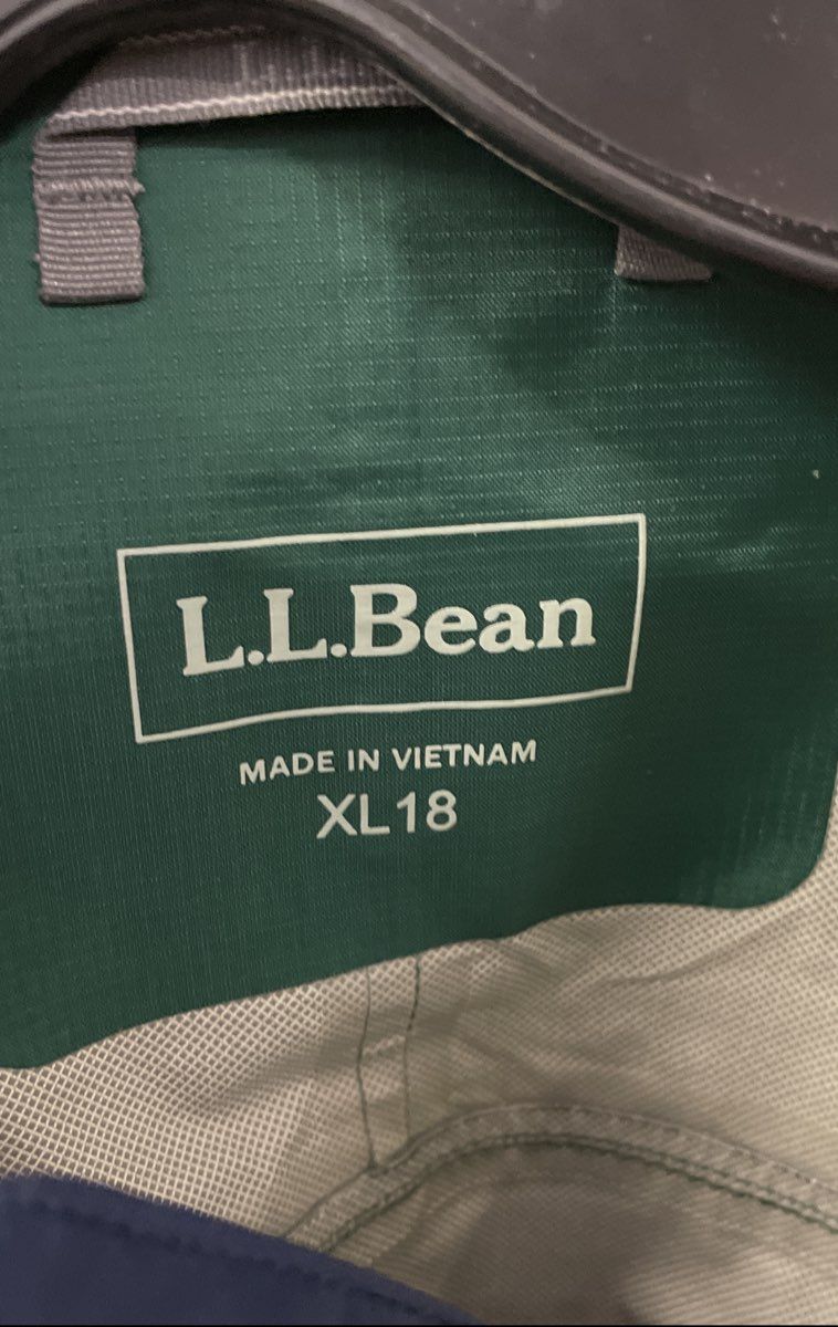 LL Bean Youth Rain Jacket Windbreaker Green Blue TEK Recycled Nylon Sz XL 18