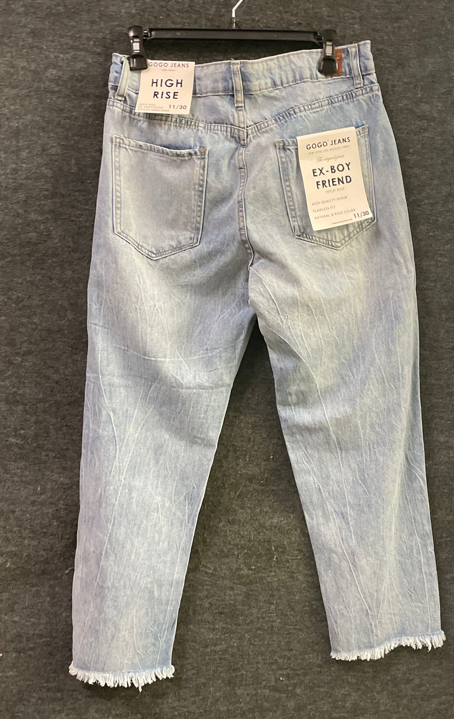 GoGo Jeans Women's High Rise Ex-Boyfriend Light Blue Frayed Hem Sz 11/30 NWT