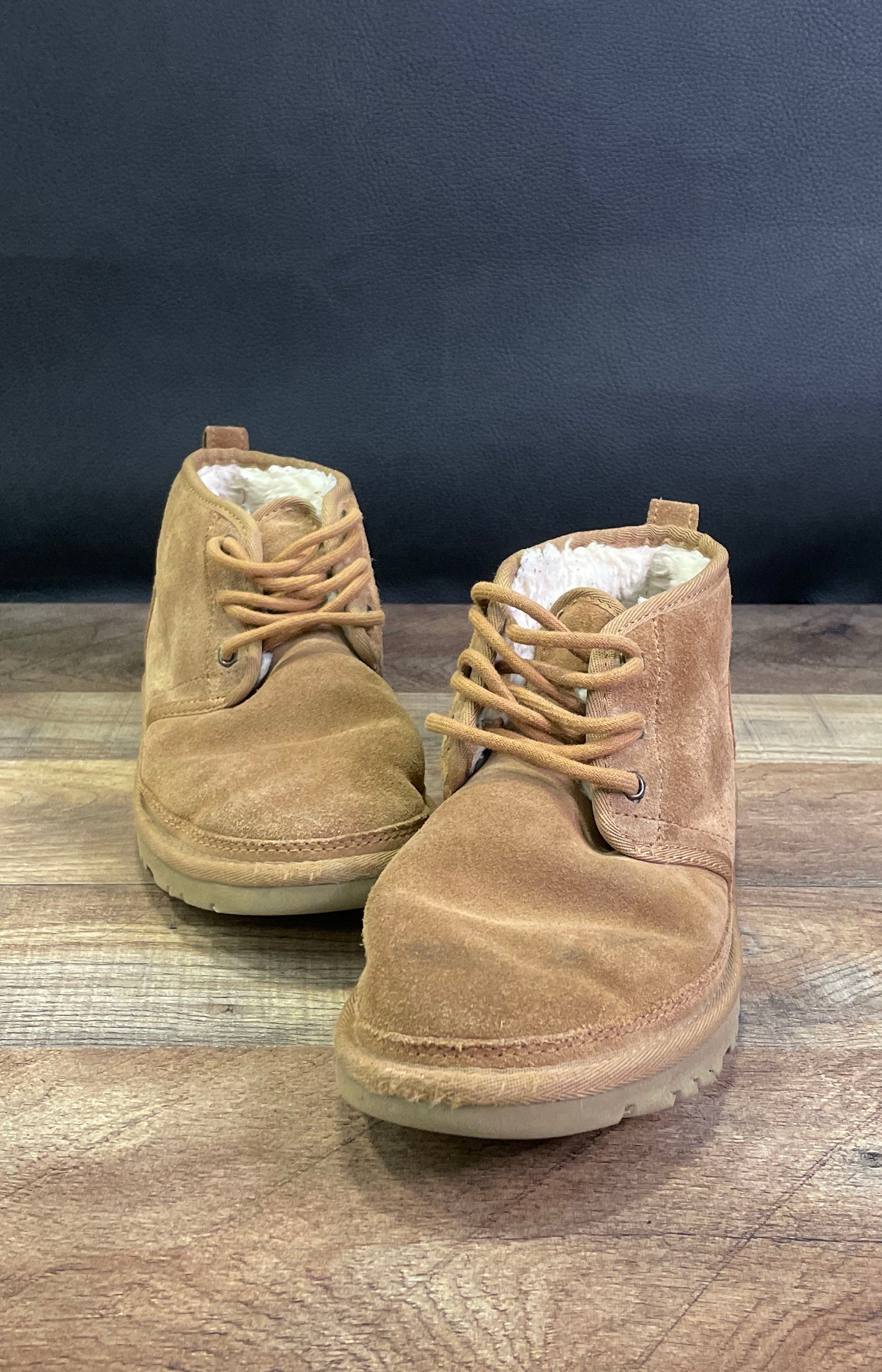 UGG Neumel Chestnut Suede Sheepskin Lined Chukka Boots Women's Size 7