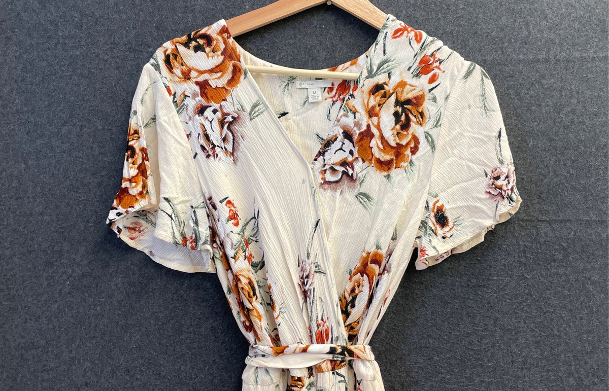 Est. 1946 Women's Cream Floral Maxi Dress Tie Waist Flutter Sleeve Wrap Size M