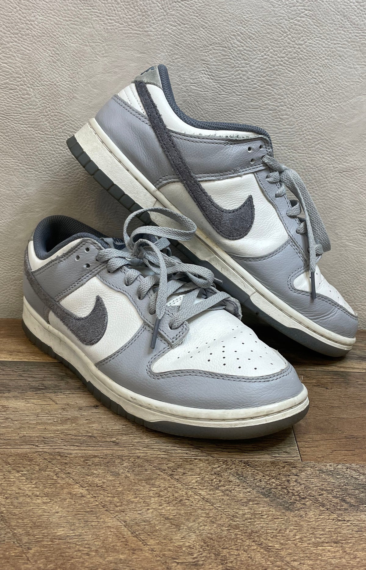 Nike Dunk Low SE Light Carbon White Grey Sneakers Men's Size 8