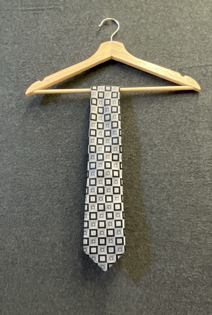 Donald Trump Men's Black Gray Geometric Silk Tie Signature Collection