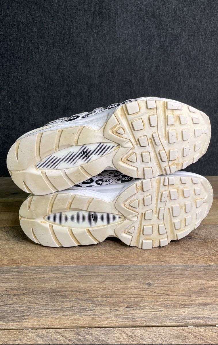 Nike Air Max 95 SE GS White Black Logo Print Kids Running Shoes Size 6Y