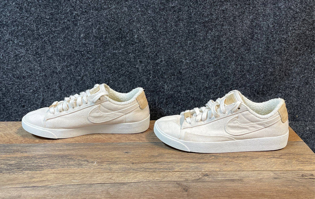 Nike Blazer Low Canvas Sail White Sherpa Lined Women's Sneakers Size 7
