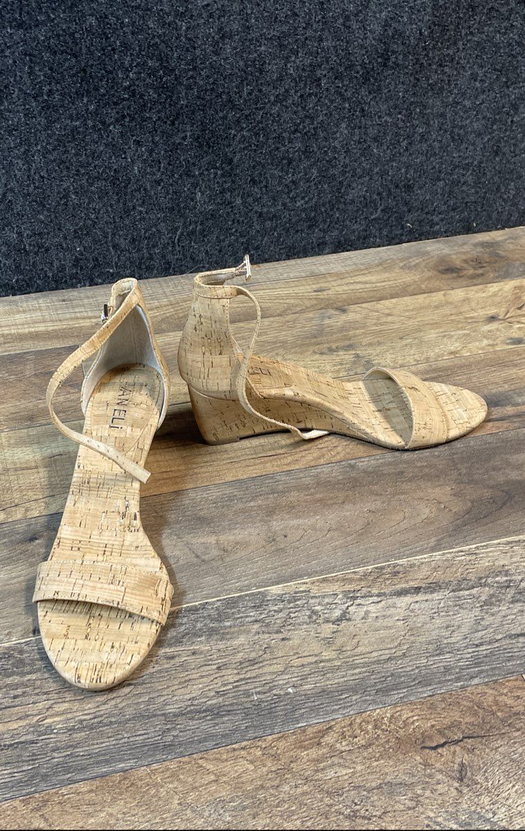 Vaneli Natural Cork Ankle Strap Wedge Sandals Women's Size 7.5 M