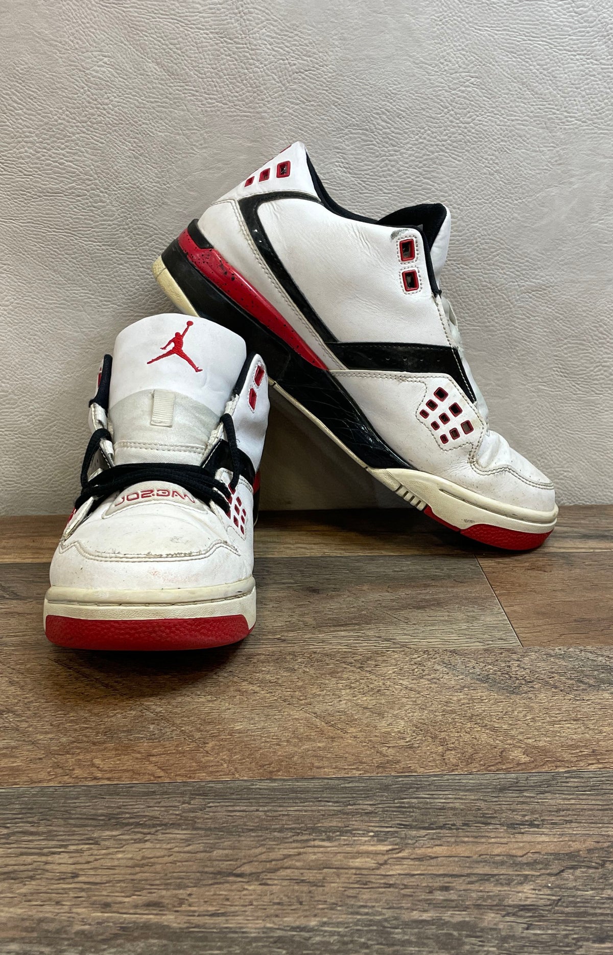Nike Air Jordan Flight 23 White Black Gym Red Sneakers Size 8