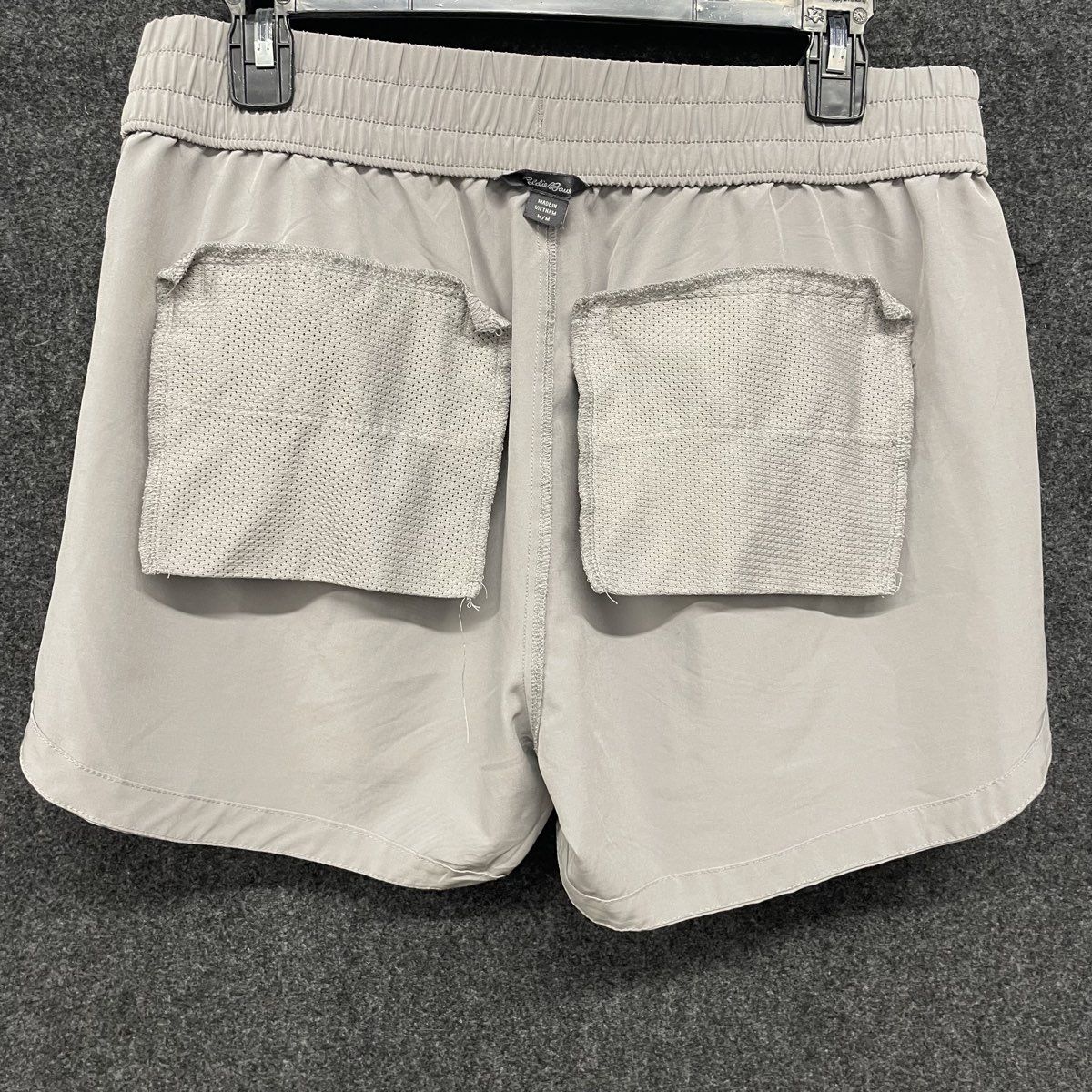 Eddie Bauer Women's Gray Elastic Drawstring Waist Athletic Travel Shorts Sz M
