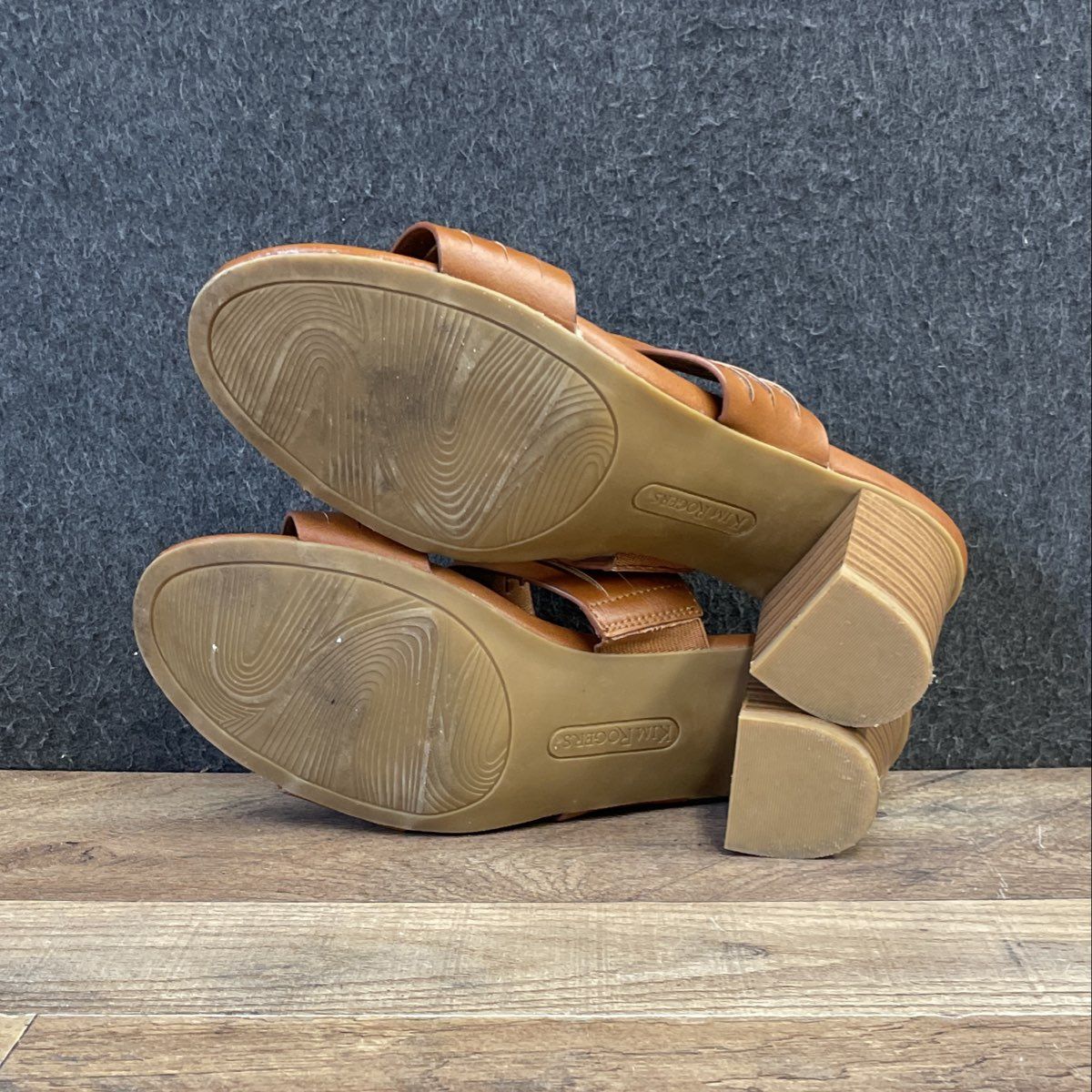 Kim Rogers Sonney Tan Faux Leather Block Heel Slide Sandals Size 8.5