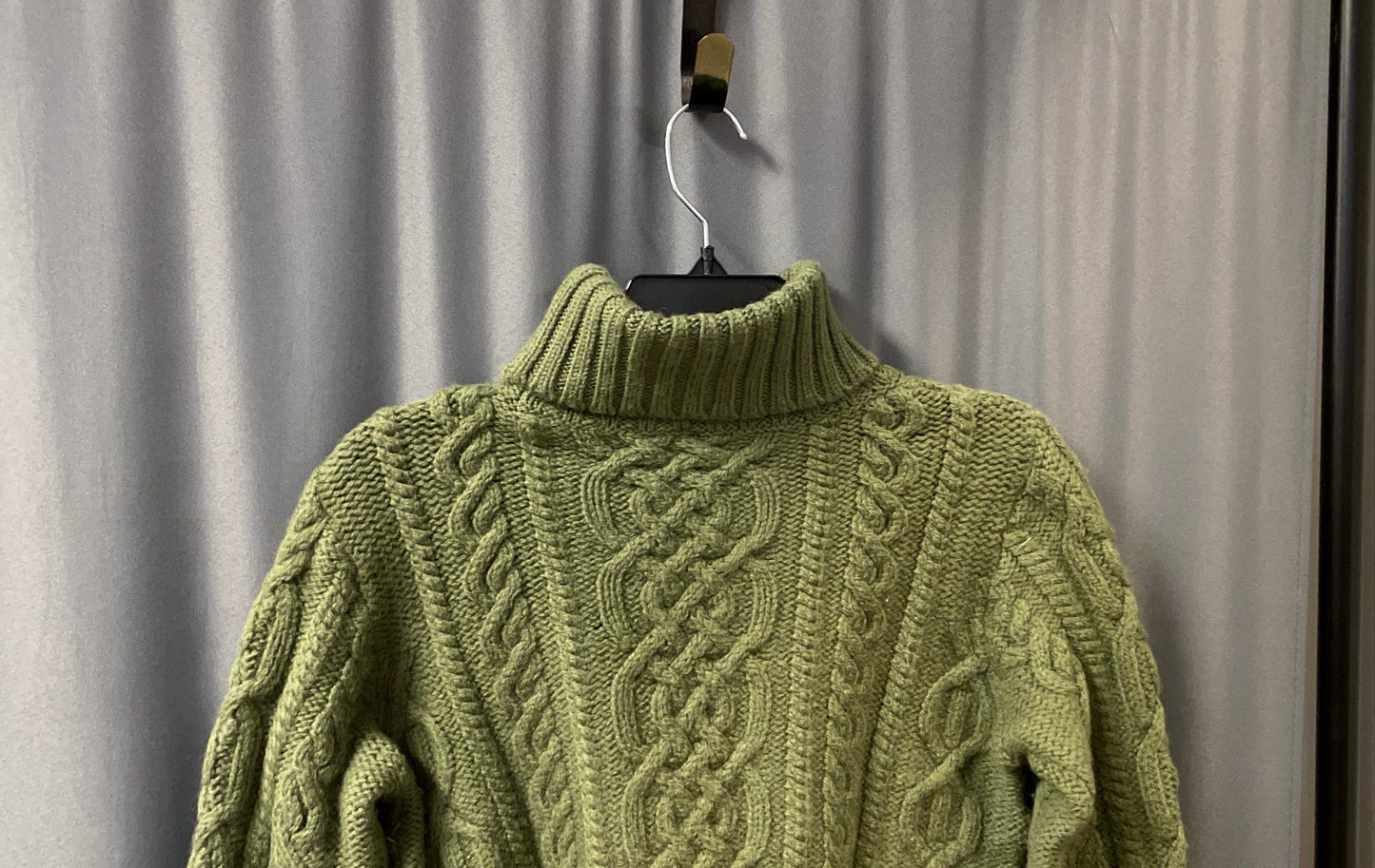 Paul James Men's Green Cable Knit Wool Turtleneck Sweater Made in England Sz S