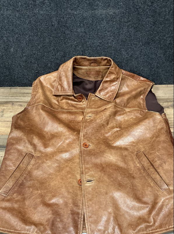 Just Leather Men's Tan Leather Vest Button Front Point Collar Vintage 90s Sz M