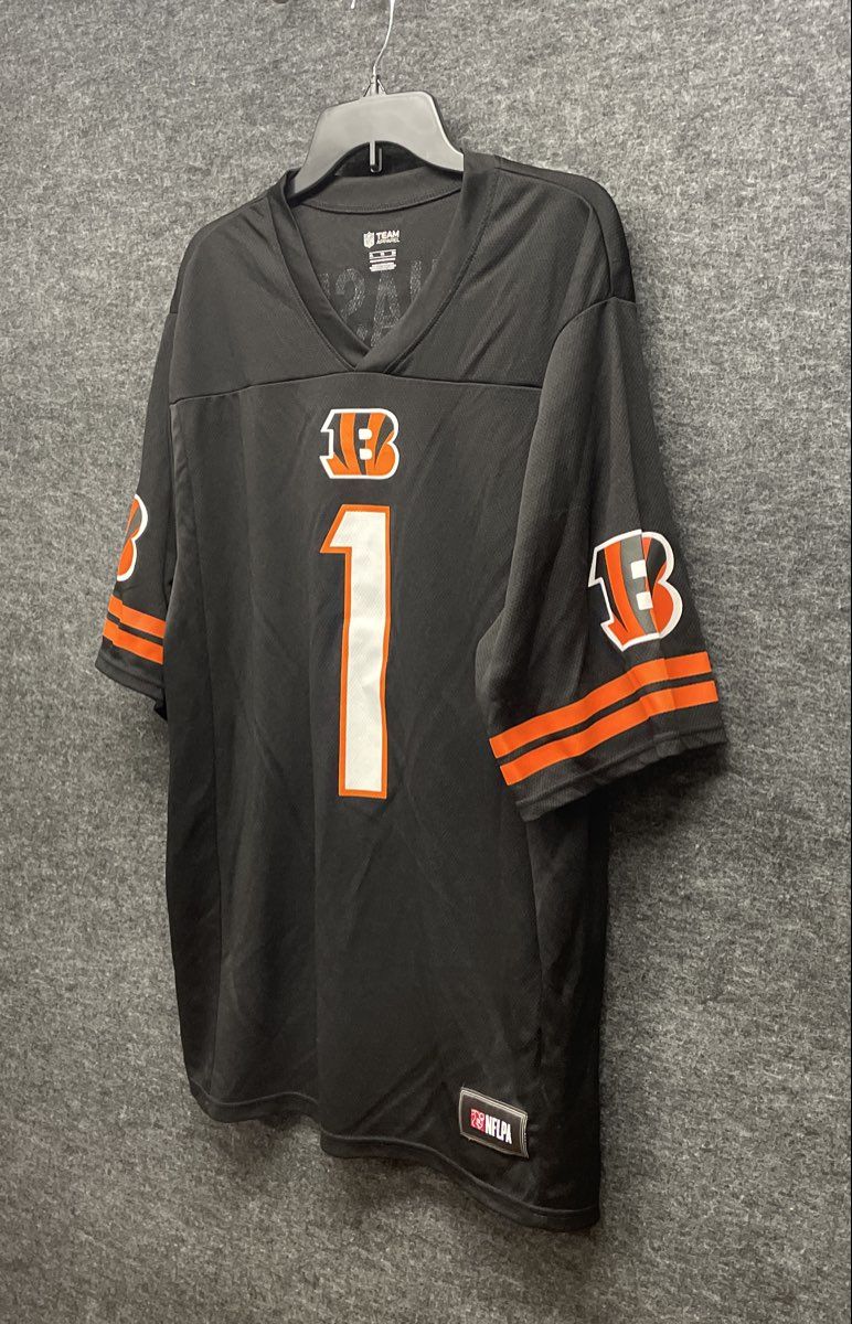 NFL Team Apparel Men's Ja'Marr Chase Cincinnati Bengals Black Jersey Sz XL