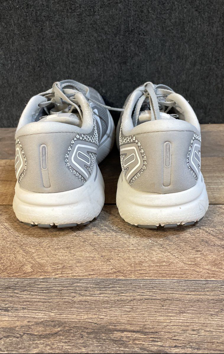 Brooks Ghost 14 Gray/White Neutral Running Shoes Size 8