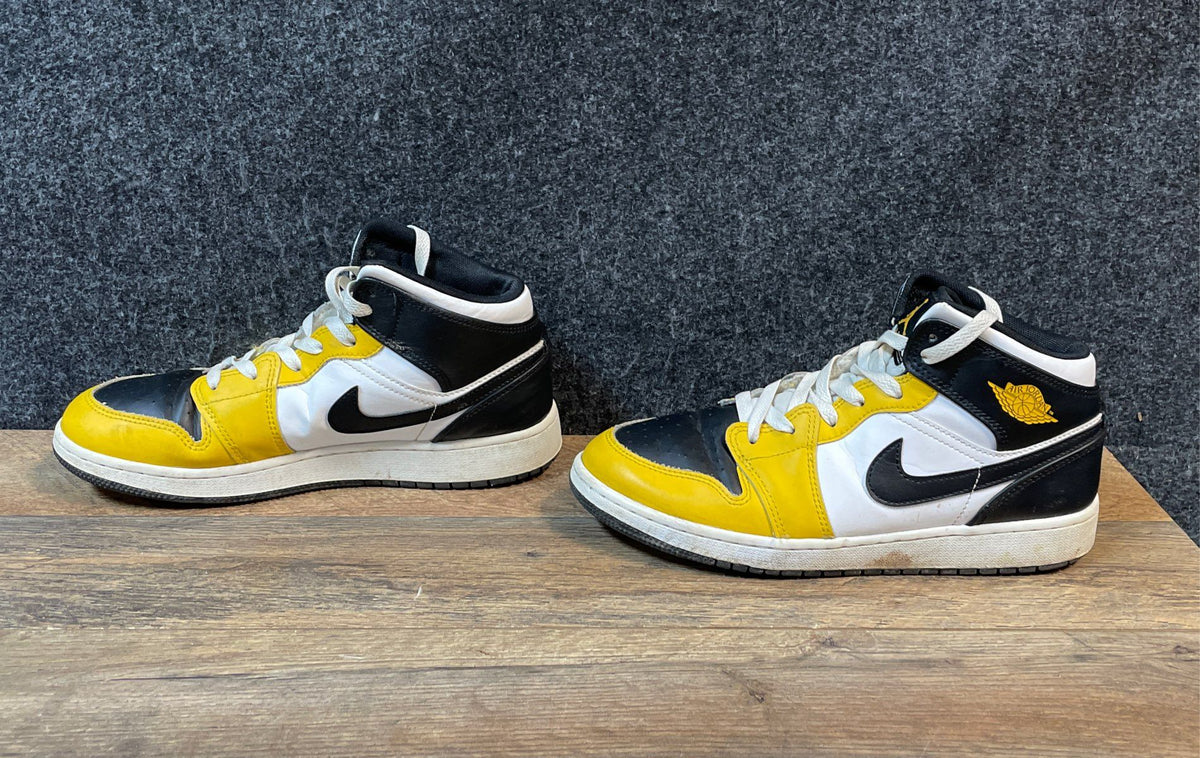 Nike Air Jordan 1 Mid Yellow Ochre Black White Basketball Shoes Size 6.5Y
