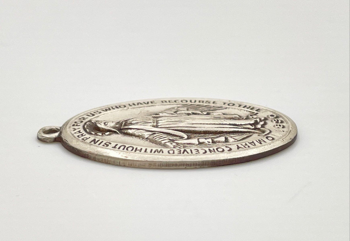 925 Sterling Silver (Mkd. Chapel Sterling) Miraculous Medal Mary Pendant 8.1g