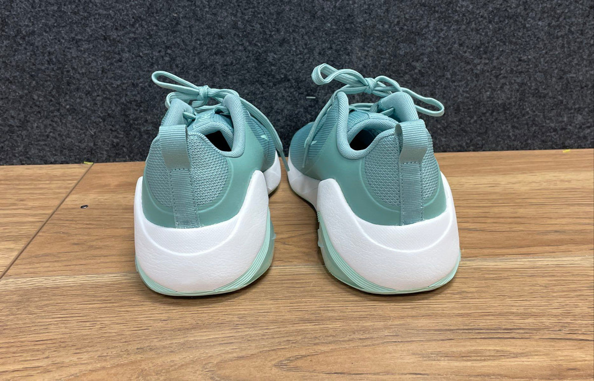 Nike Air Zoom Bella 6 Mint Green Women's Training Shoes Size 10