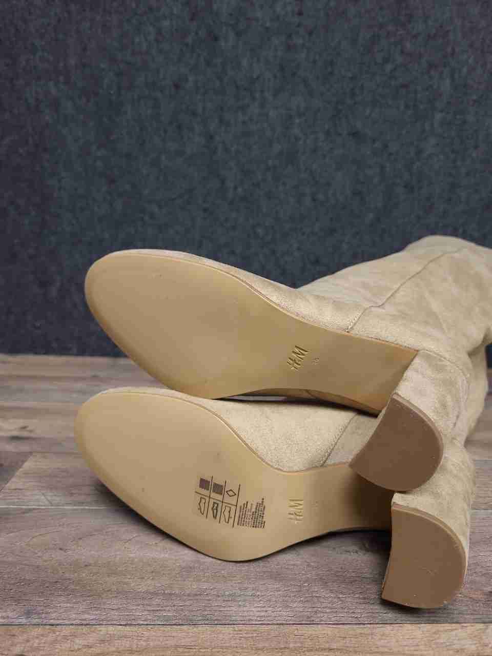 H&M Beige Faux Suede Knee High Block Heel Boots Women's Size 38 US 7.5
