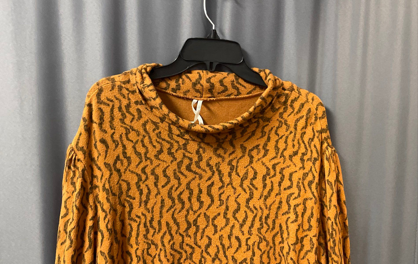 Anthropologie Women's A+ Orange Black Abstract Turtleneck Sweater Sz 3X