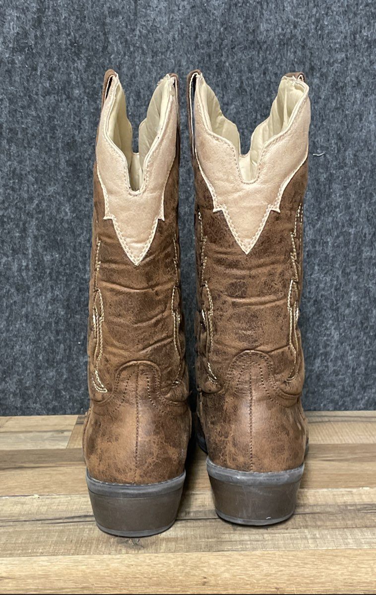 Women's Brown Embroidered Western Cowgirl Boots Size 9W