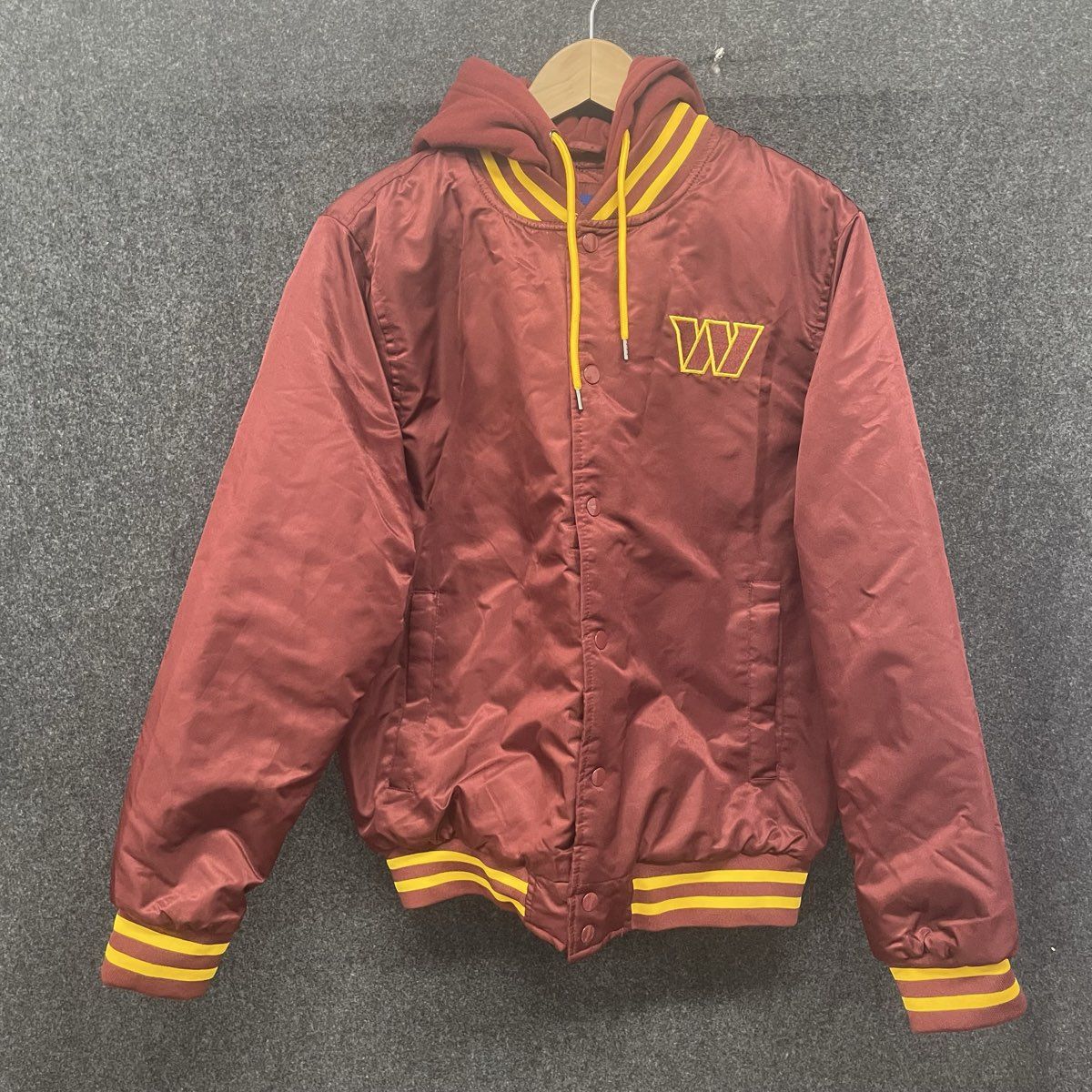 NFL Ultra Game Men's Washington Commanders Burgundy Satin Hoodie Jacket Sz S