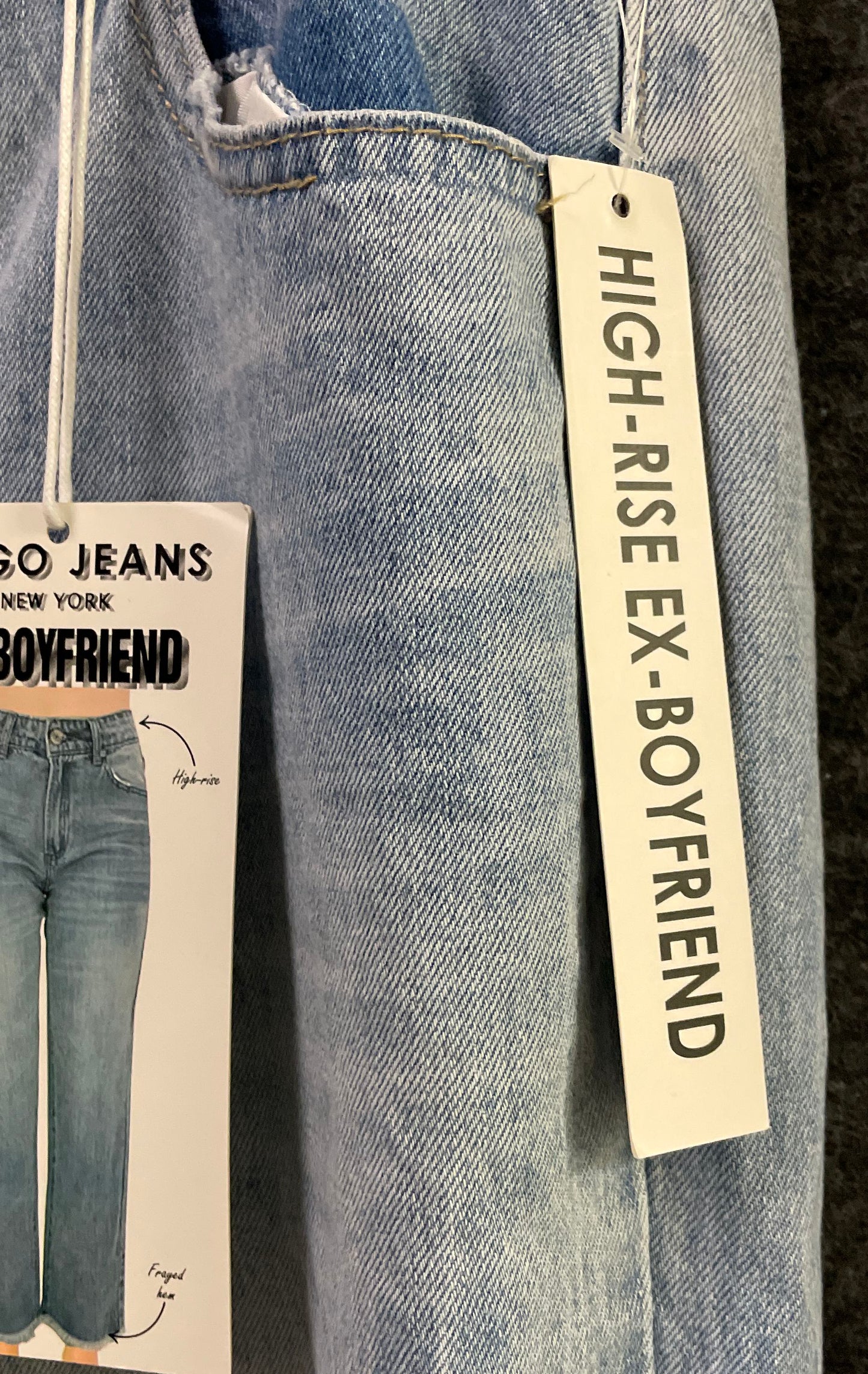 GoGo Jeans Women's High Rise Ex-Boyfriend Light Blue Frayed Hem Sz 11/30 NWT