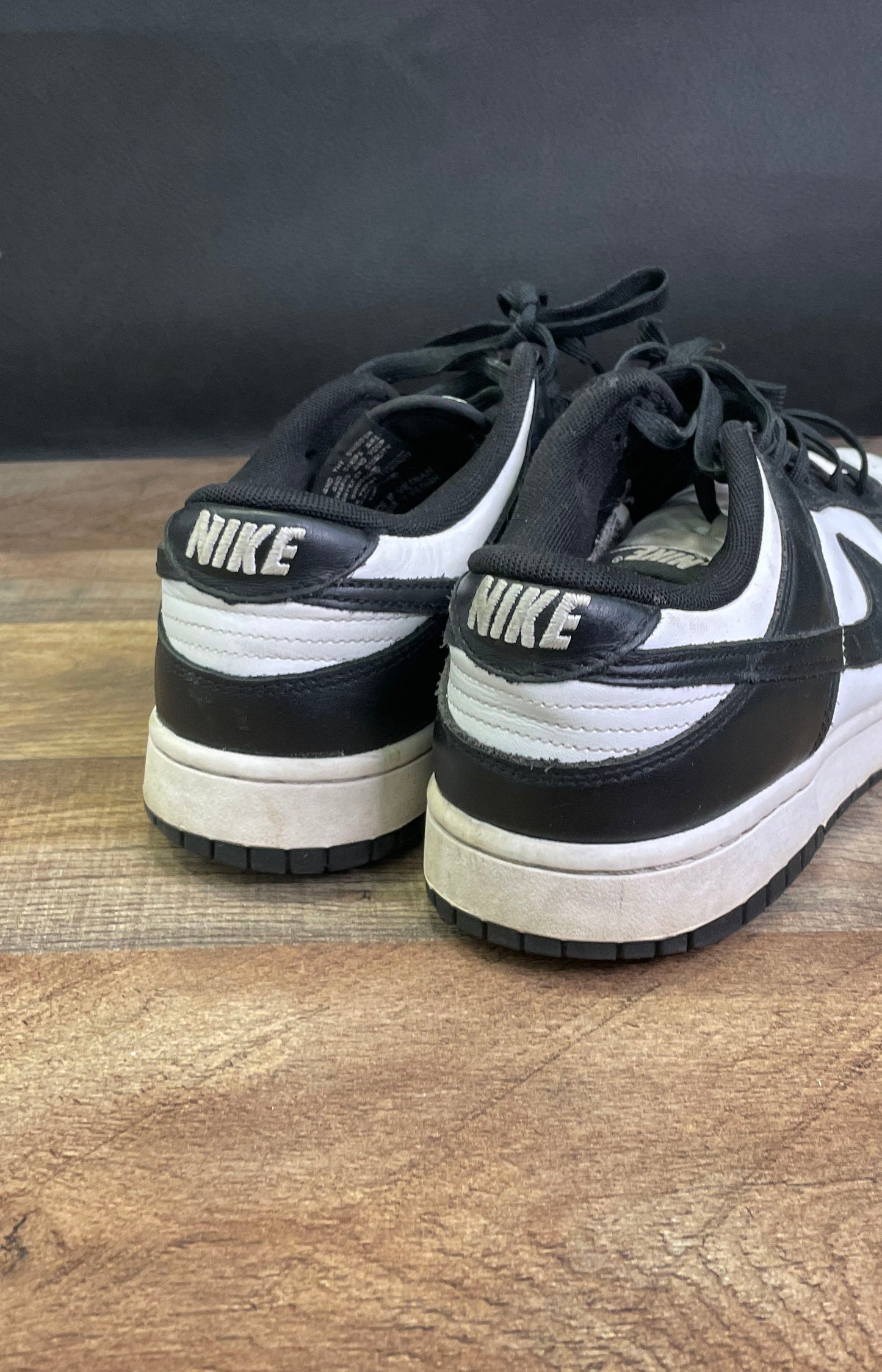 Nike Dunk Low Retro White Black Panda Sneakers Size 9