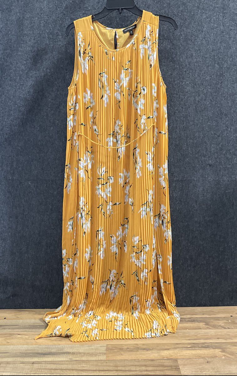 Banana Republic Women's Yellow Floral Pleated Sleeveless Maxi Dress Sz M NWT