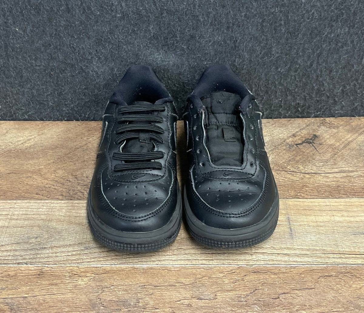 Nike Force 1 Low Triple Black Youth Kids Sneakers Size 11C