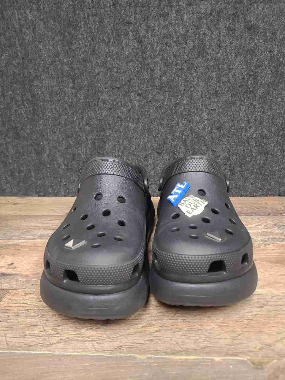 Crocs Classic Crush Clog Black Platform Clogs Men's 9 Women's 11