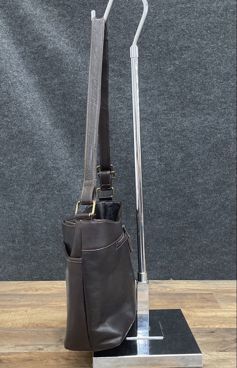 Clava Dark Brown Leather Vintage Shoulder Bag Adjustable Strap Brass Hardware