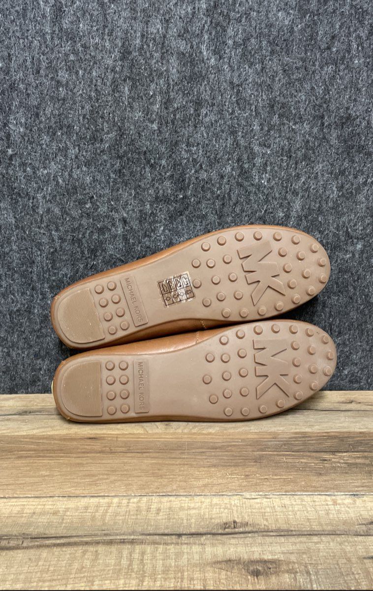 Michael Kors Daisy Cognac Brown Leather Moccasin Loafers Women's Size 7.5