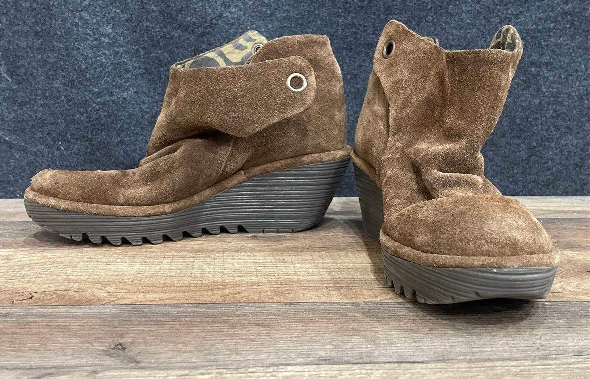 Fly London Yaz Brown Suede Wedge Ankle Boots Women's Size 10