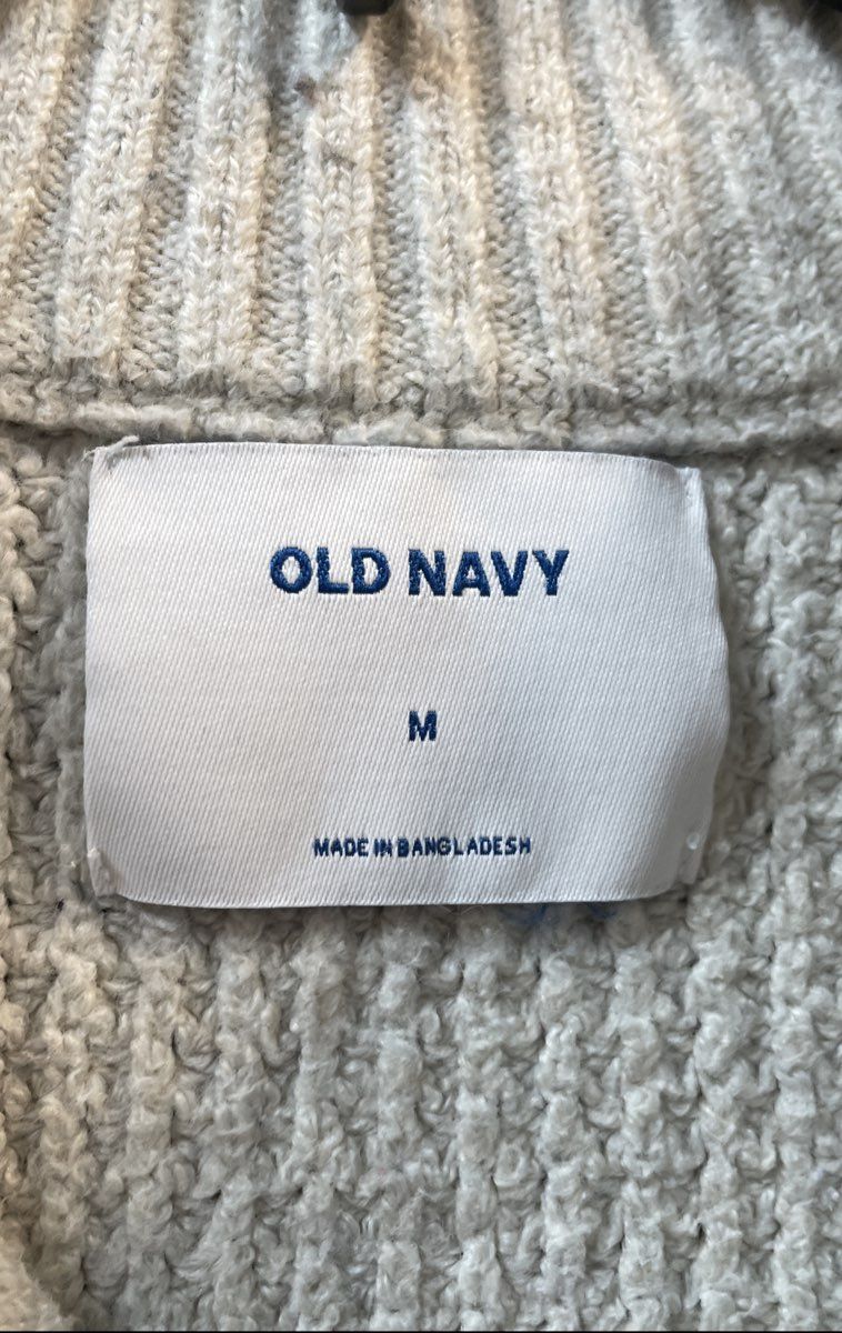 Old Navy Men's Grey Waffle Knit 3-Button Mock Neck Sweater Sz Medium