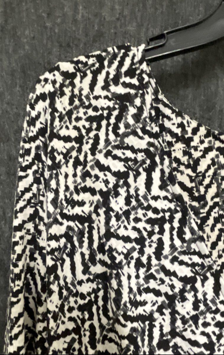 New York & Company Women's Black White Chevron Faux Wrap Dress Ruched Sz XL NWT