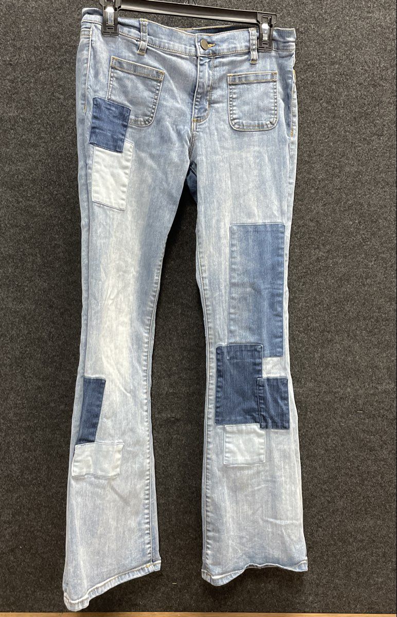 New York & Company Soho Women's Light Wash Patchwork Flare Jeans Sz 8