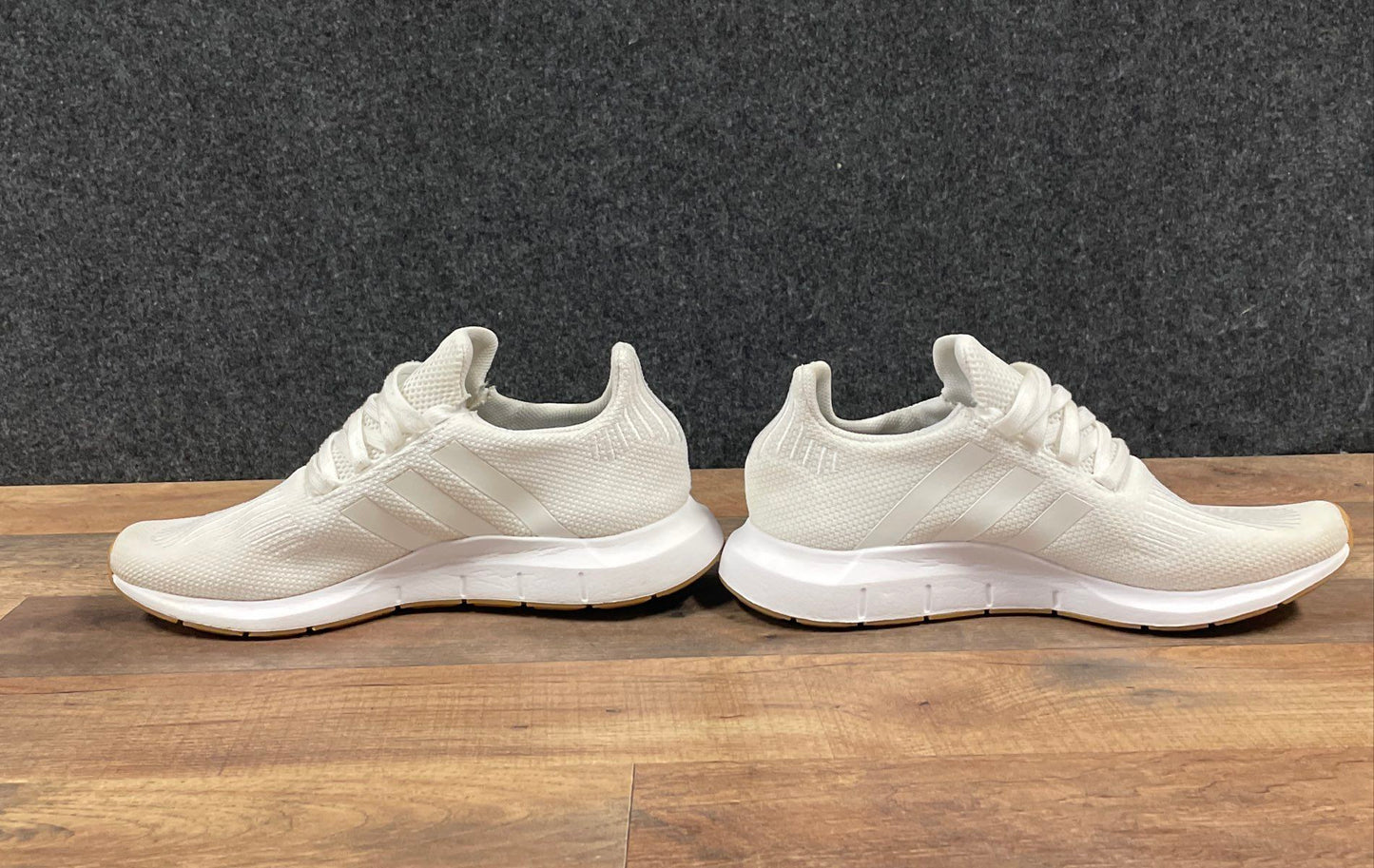 Adidas Swift Run 22 White Gum Men's Sneakers Size 10.5