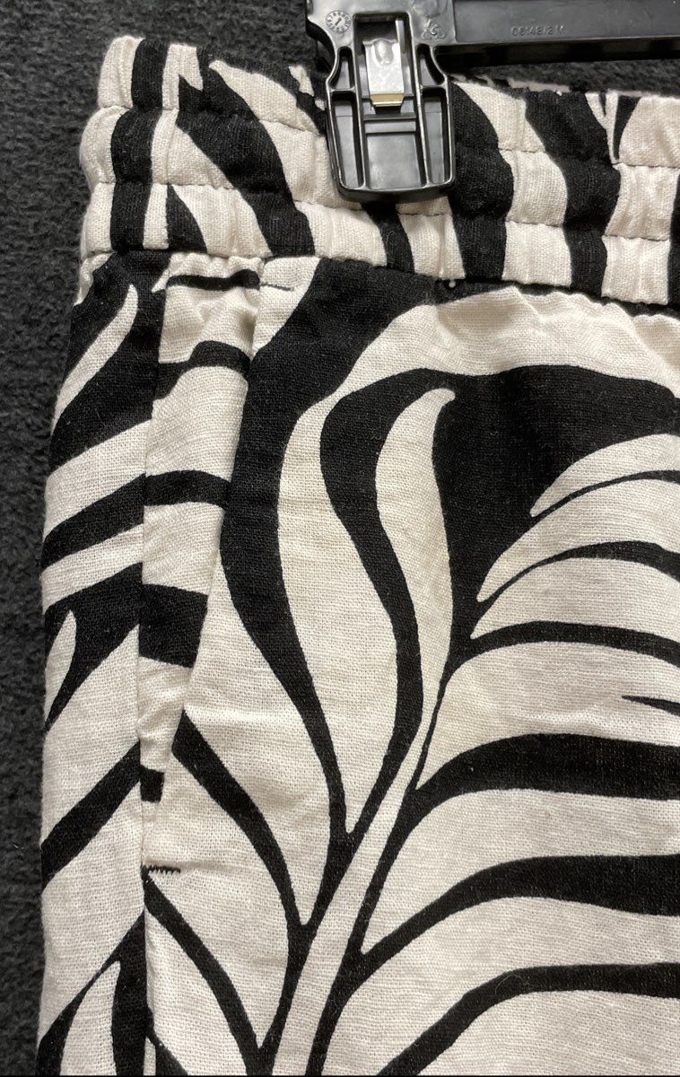 Ann Taylor Factory Women's Black White Zebra Print Linen Blend Pants Size L