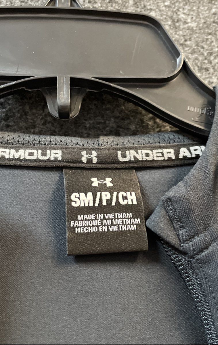Under Armour Men's Black Full Zip Hooded Performance Stretch Jacket Sz S