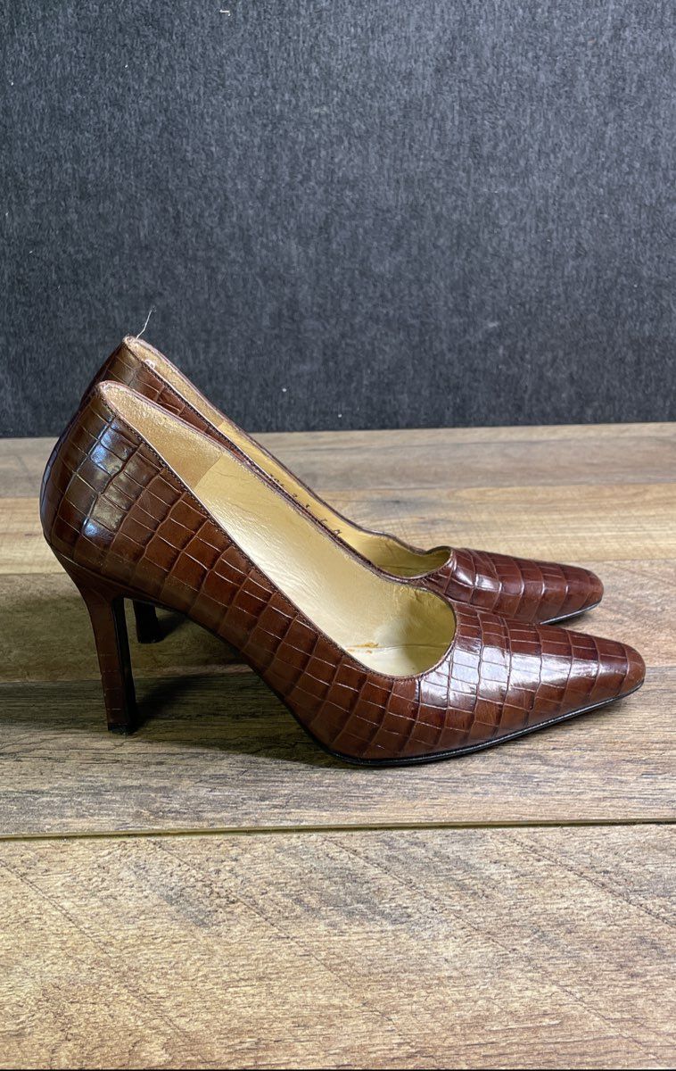 Charles Jourdan Brown Croc Embossed Leather Pointed Toe Pumps Size 7