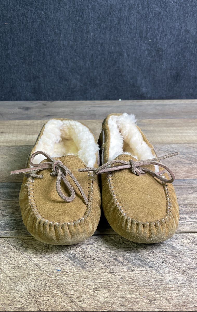 Ugg Dakota Chestnut Suede Slippers Youth Kids Moccasins Size 13